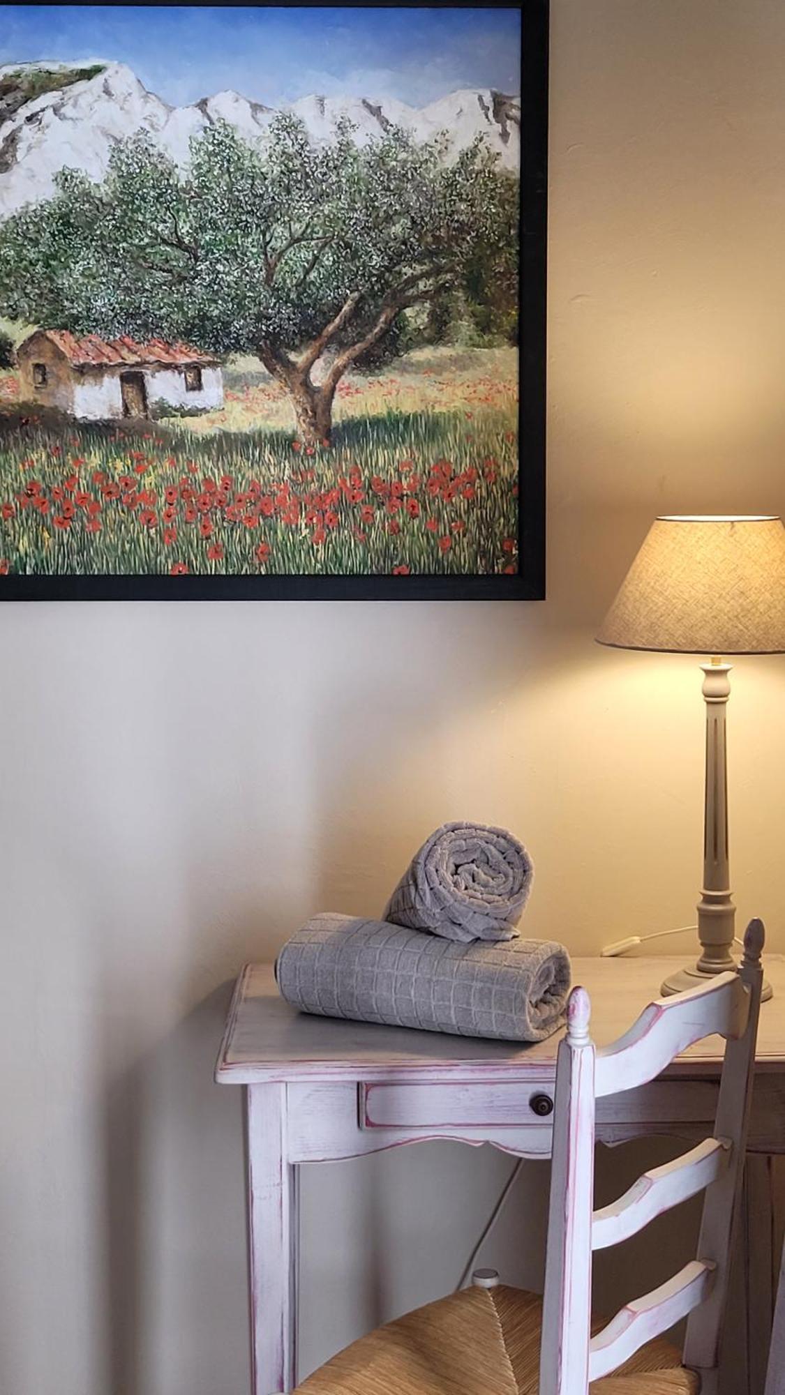 Bed and Breakfast Mas des Marguerites Maussane-les-Alpilles Exterior foto